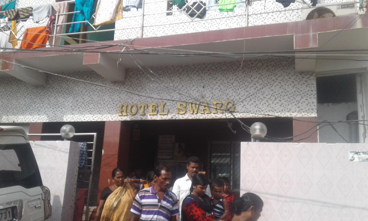 Hotel Swarg Puri Exterior foto